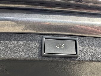 Škoda Octavia IV Scout 2,0TDI 110kW DSG 4x4 VYHŘ.SKLO NAVI - 10