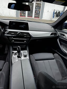 BMW 540i xDrive G31 - TOP STAV - 10