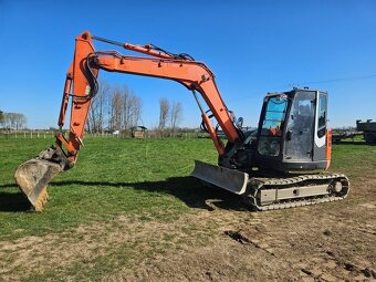 Pásový bagr Hitachi ZX 85 - 10