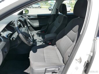 ŠKODA Octavia 1.6 TDI 85kW Style - 10
