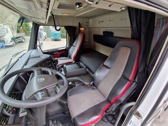 Lesovoz LESOVÚZ Volvo FMX 6x6 540 do drewna drzewa lasu stos - 10