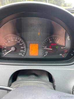 Mercedes Benz Vito - 10