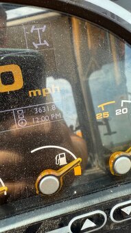 Teleskopický manipulátor JCB 535-95 - 10