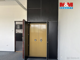 Pronájem kancelářského prostoru, 500 m², Háje - 10