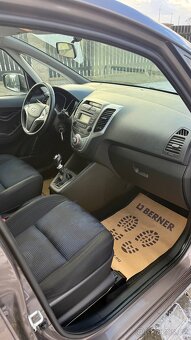 HYUNDAI IX20 1.4i 66kw 56000 KM - 10