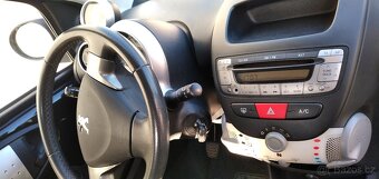 PEUGEOT 107 - TOP STAV - najeto poctivých 41.800km - 10