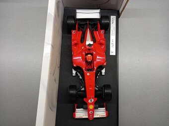 F1 FERRARI F248 2006 MICHAEL SCHUMACHER HOTWHEELS 1:18 - 10