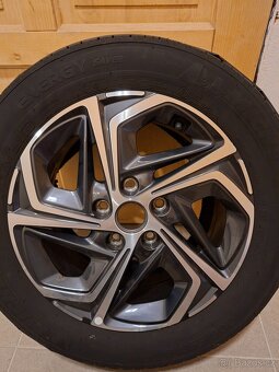 Prodám 16" Alu kola Hyundai 5x114,3 ET 50, 6,5Jx16 - 10