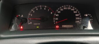 Toyota corolla 1.4 VVT-i 2004 - 10