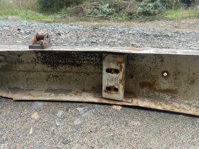 Barkas - přední nárazník / starší typ - 10