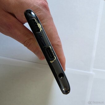 Samsung A40 mobilní telefon - 10