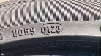 Letní pneu 245/40/19 Pirelli - 10