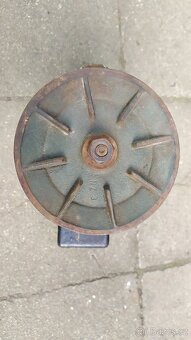 Dynamo Bosch - RJC 75/6 s relátkem, Tatra 57, Praga, Škoda - 10