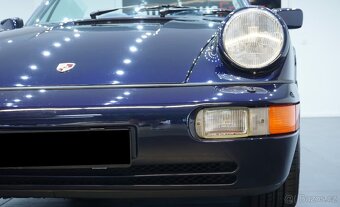 Porsche 964 Carrera 2 Cabrio – klasika s charismatem - 10