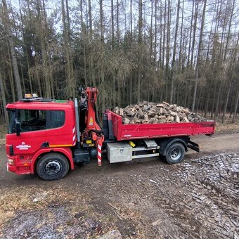 Traktor Scania s hydraulickou rukou a nosičem kontejnerů - 10