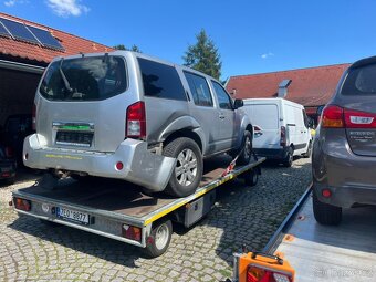 Nissan Navara Pathfinder - 10