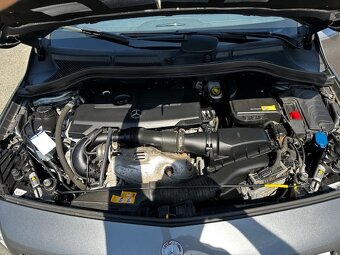 Mercedes-Benz B200 1.6i 115kw, r.2013, serviska - 10