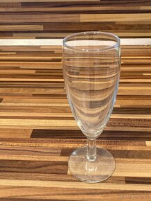 Pivní, koktejlové sklo a sklenice - 10