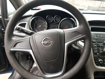 Opel Astra 2.0 cdti - 10