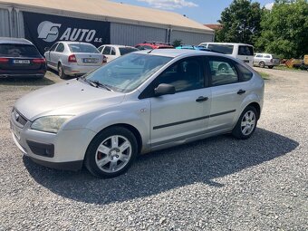 Ford Focus - 10