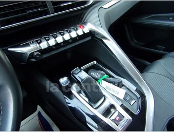 PEUGEOT 3008 II (2) HYbrid 225 ALLURE E-EAT8 rok 2021 - 10