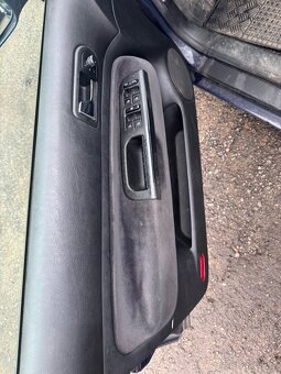 Prodám náhradní díly na vw golf 4 - 10