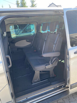 Ford Tourneo Custom L1-H1 2.2 TDCI 114 KW - 10