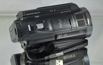 Sony HDR-PJ650VE kamera s projektoremFullHDVGPS - 10