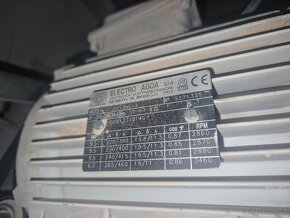 Formátovaci píla SCM SI300N - 10