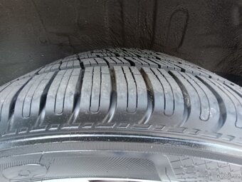 Nissan Qashqai, 1,6i 84kw 1. majitel TOP KM - 10