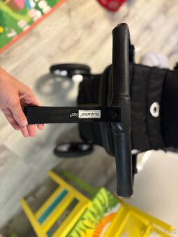 Kočárek Bugaboo FOX2 s výbavou - 10