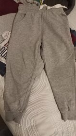 10 kusů chlapeckého oblečení 3-4 roky - 10