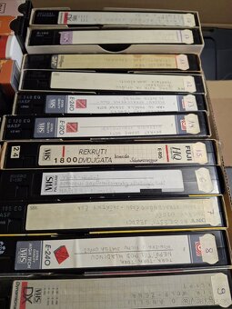 VHS kazety - 10