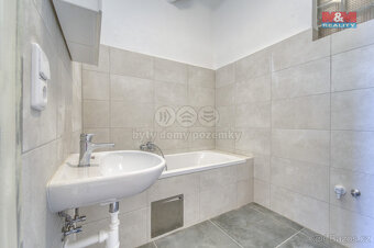 Pronájem bytu 2+1, 66 m², Plzeň, ul. Goethova - 10
