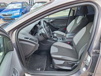 Ford Focus 1.0 E.B.74KW Servisní kniha, Kombi - 10