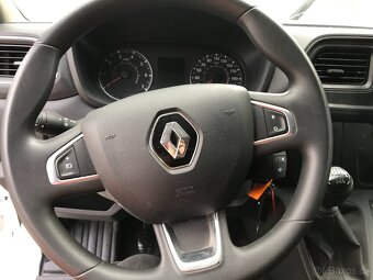 Renault Master MAXI L3H3P3 r.v.2023/12 2.3 DCi ČR DPH - 10