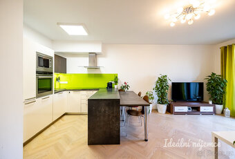 Pronájem bytu 2+kk, Kališnická, Žižkov, 23900 Kč/měs, 47 m2 - 10