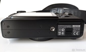 Fujifilm FinePix X PRO-1 + příslušenství - 10