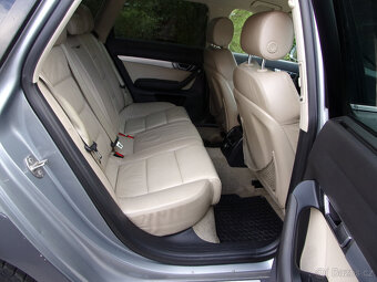 Audi A6 Allroad 3.0 TDI Quattro,xenony,tažné,kůže,serviska - 10