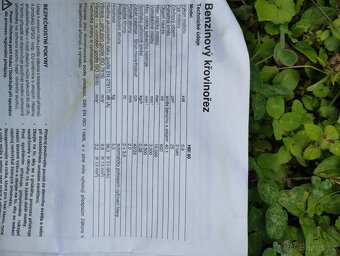 krovinorez dvoutakt Hurricane HBI 80 - 10