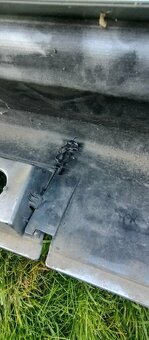 Mercedes A W176 Toyota Yaris IV 4 - podbeh prah kryt - 10