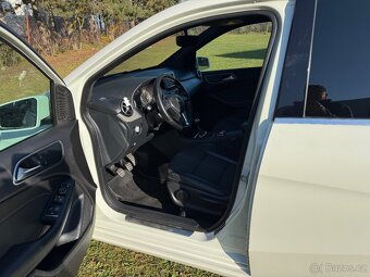 Mercedes Benz B180CDI - 10