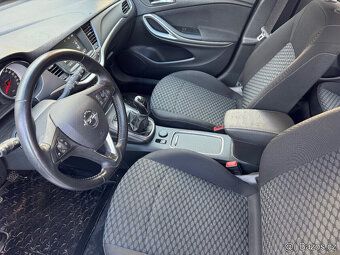 ASTRA 1.6CDTi 81kW EDITION+ KOUPENO V ČR ODPOČET DPH - 10