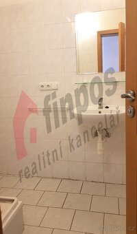 Pronájem bytu 1+KK o velikosti 60 m2 - 10