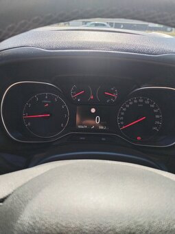 Opel Combo Life - 10
