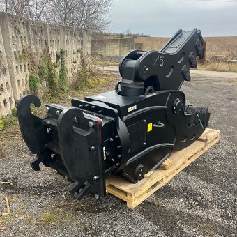 Demoliční nůžky pro bagry 24-36t - 10