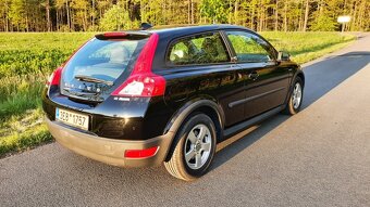 Prodám VOLVO C30 1.596 ccm benzin - 10
