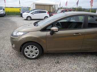 Ford Fiesta 1.25i 44Kw - 10