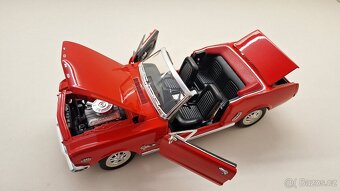 1:18 FORD MUSTANG CABRIO 1965 - 10
