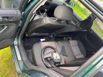 Volkswagen Golf IV Variant 1.9 TDI 85 kW 4Motion - 10